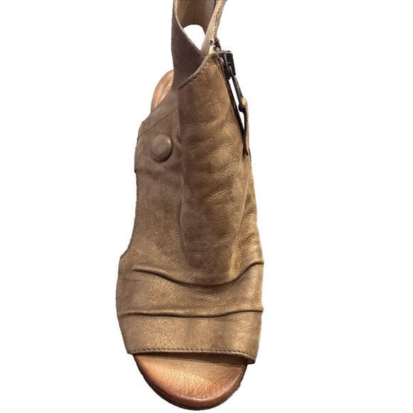 Miz Mooz Leather Peep-Toe Heeled Sandals EU 39 US 8.5 Shimmery Tan - Picture 5 of 11